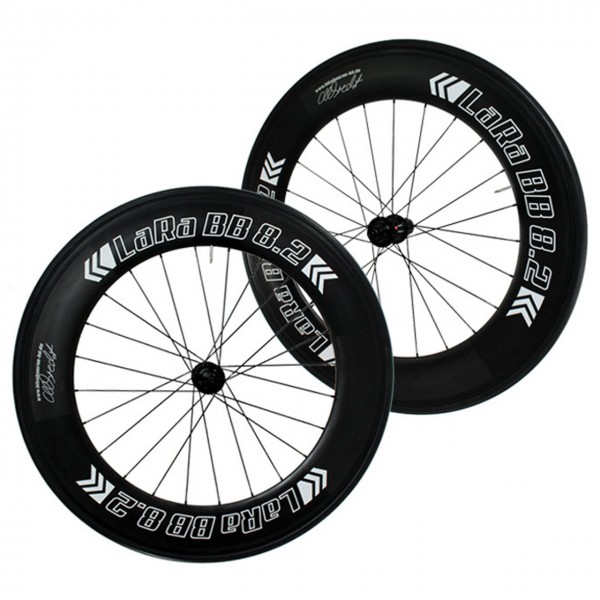 Albrecht Carbon Laufradsatz LaRa BB 8.2 Profil 88mm DT-Swiss 240s